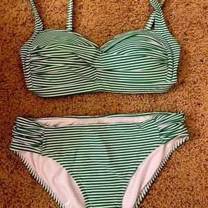 Nip Tuck bikini 👙